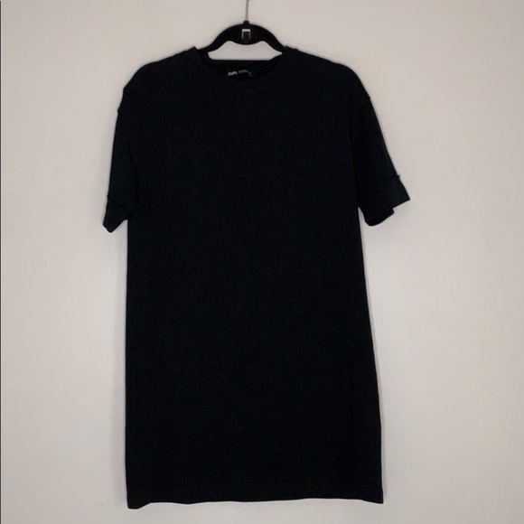 Zara Black Short-sleeve reverse hem Long T Shirt - Picture 2 of 8